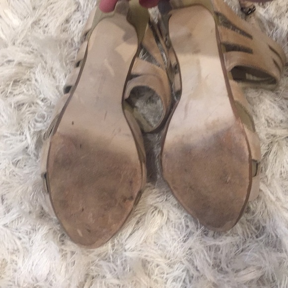 Max Studio Rodney Beige Heeled Sandal - Picture 4 of 6